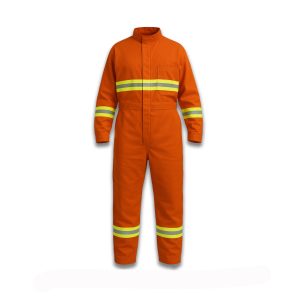 Macacão Florestal Chamtex antichama, com faixas refletivas e tecido tratado na fibra, ideal para combate a incêndios.