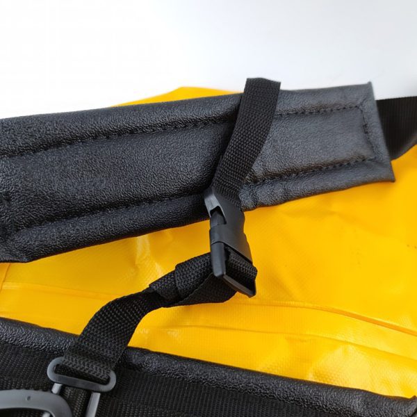 Bomba Costal Flexível 20 Litros em PVC reforçado com pistola e mangueira.